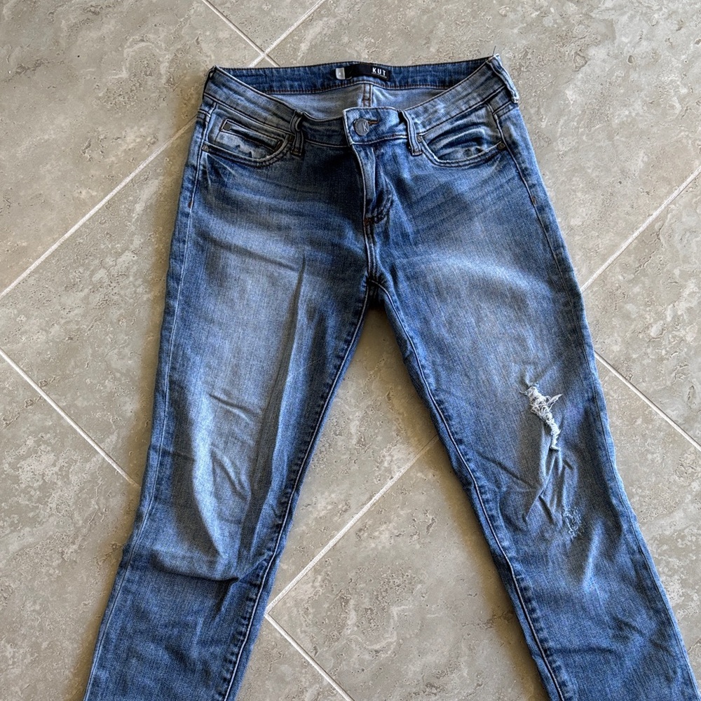 SALE 🎈🎈Kut from the Kloth Women's Faded Blue Jeans